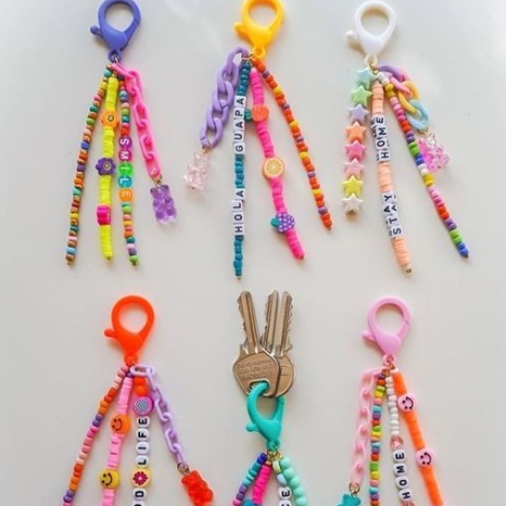 MAKE YOUR OWN KEYCHAIN